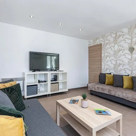 Casa Reine Jeanne- Ideal Groups & Family -central Near Train Station - Parking - New&confort-ac Lejlighed Nice