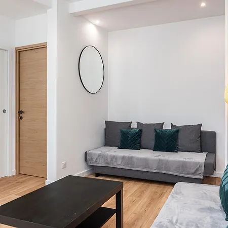 Casa Reine Jeanne- Ideal Groups & Family -central Near Train Station - Parking - New&confort-ac Lejlighed Nice