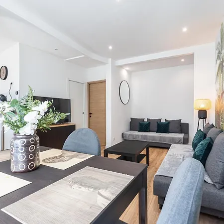 Lejlighed Casa Reine Jeanne- Ideal Groups & Family -central Near Train Station - Parking - New&confort-ac Nice